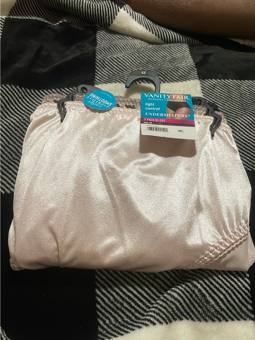 Vanity Fair Light Control Undershaper Briefs - Blush